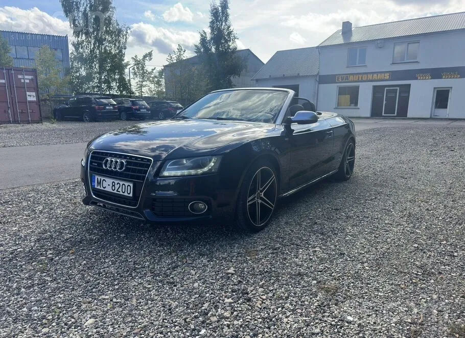 Audi A5 2010 photo 5