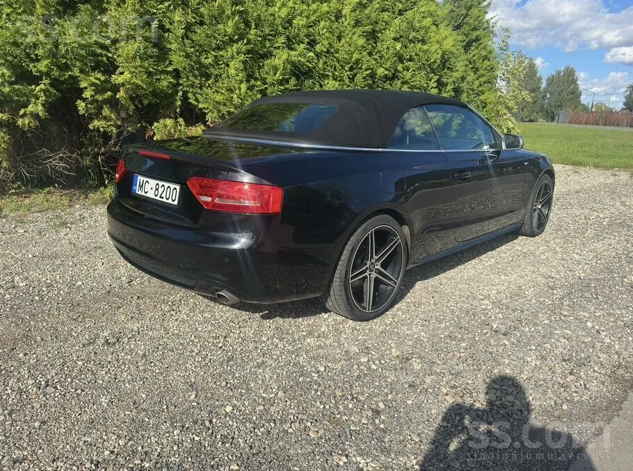 Audi A5 2010 photo 3