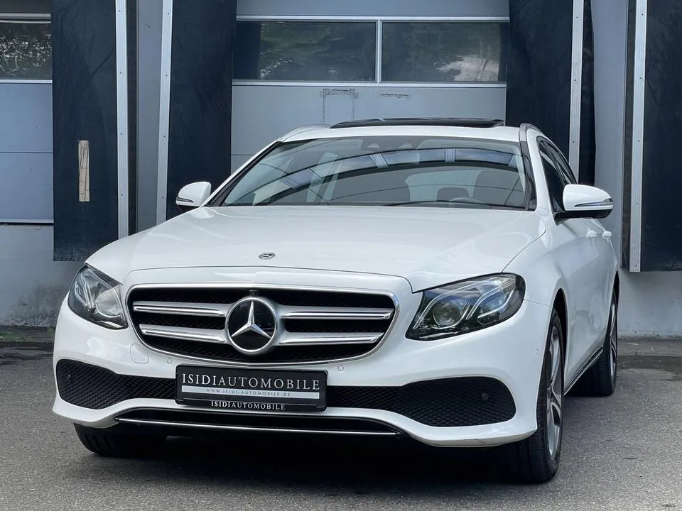 Mercedes-Benz E 400