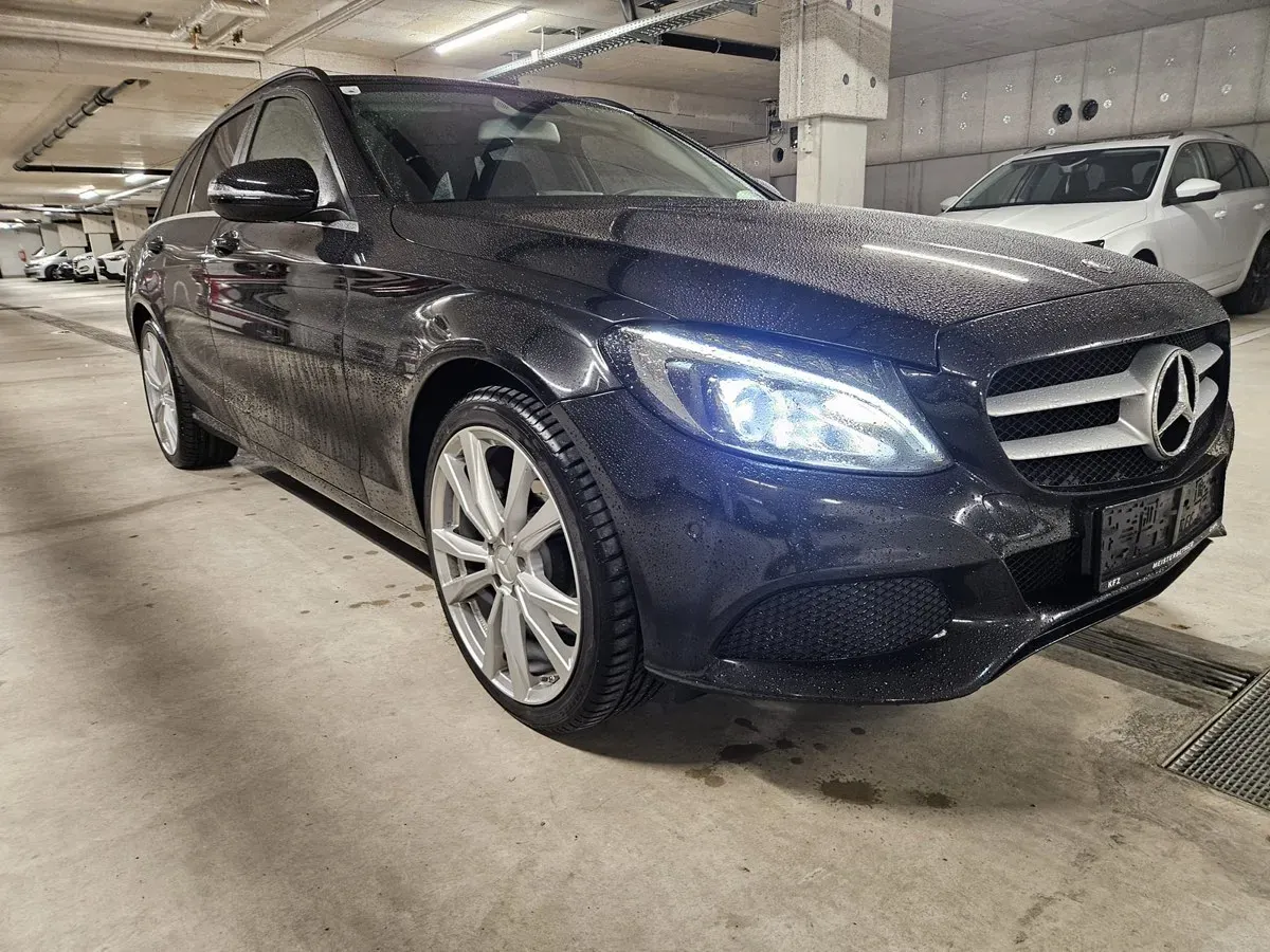 Mercedes-Benz C-Class 2016 photo 3