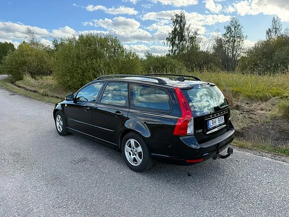 Volvo V50 2011 photo 3