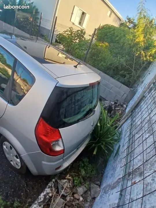 Renault Megane 2009 photo 3