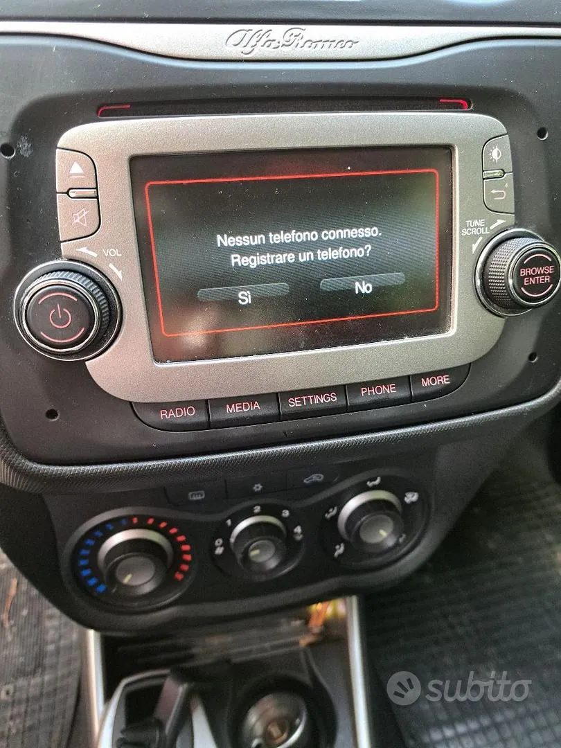 Alfa Romeo Mito 2013 photo 5