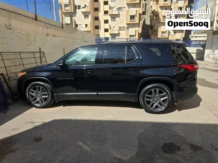 Chevrolet Traverse 2018 photo 2