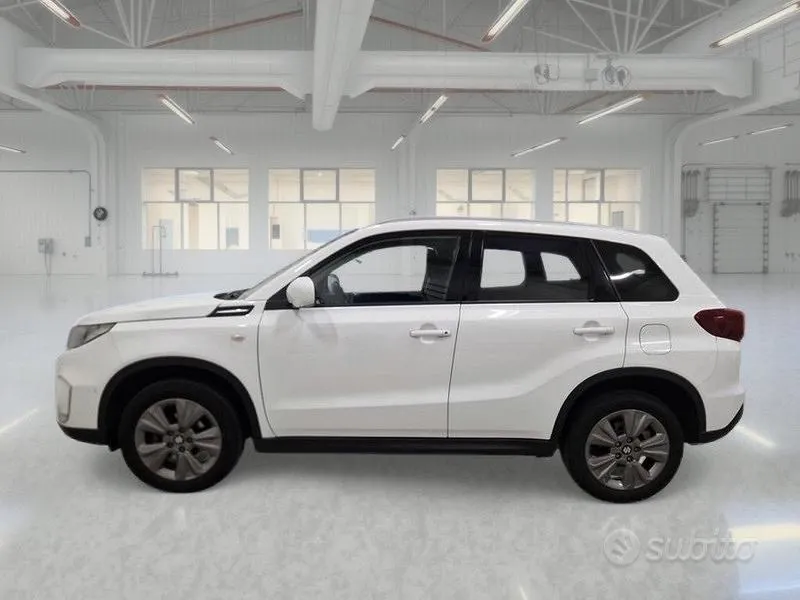 Suzuki Vitara 2023 photo 5