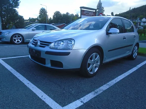 Volkswagen Golf 2008 photo 4