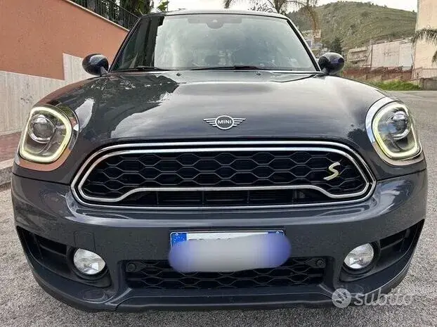 Mini Countryman 2018 photo 2