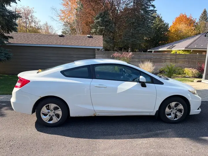 Honda Civic 2013 photo 5