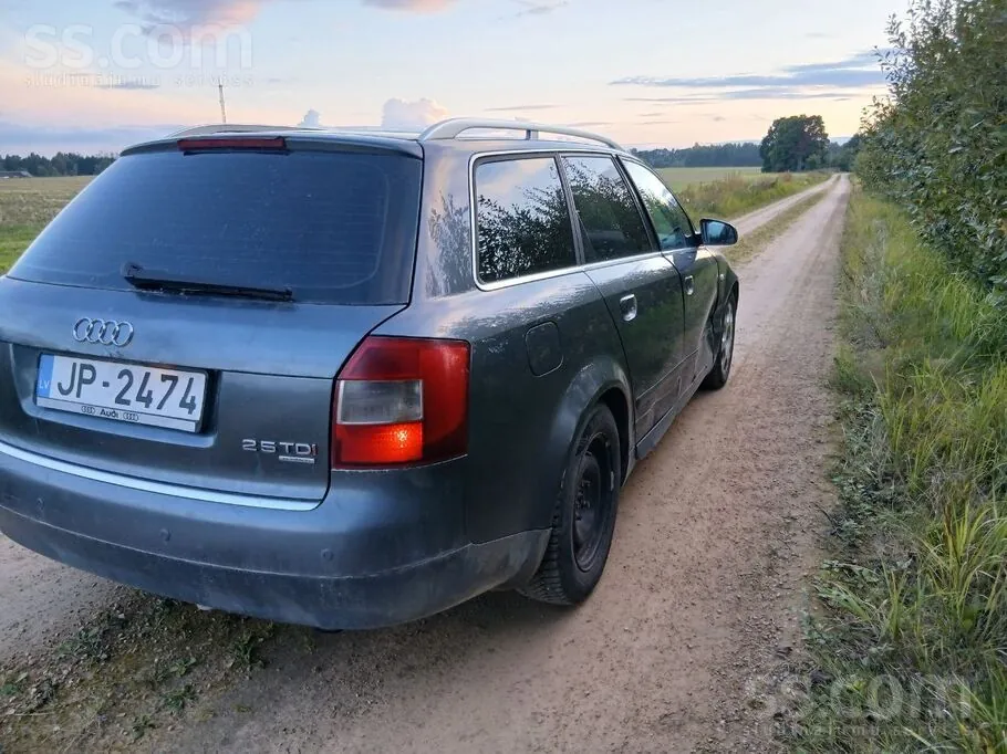 Audi A4 2003 photo 3
