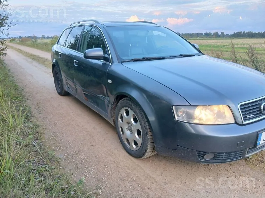 Audi A4 2003 photo 4