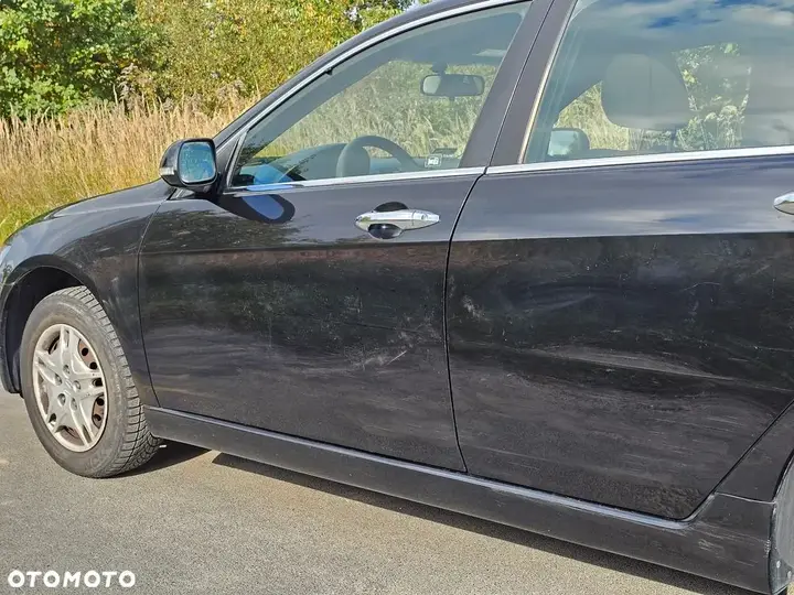 Honda Accord 2004 photo 4