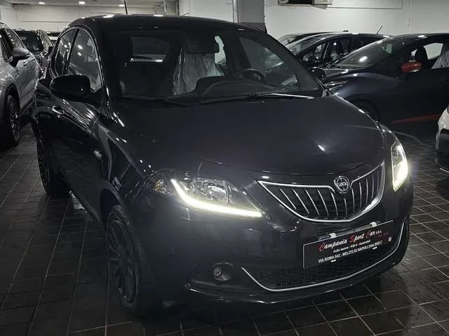Lancia Ypsilon 2024 photo 3