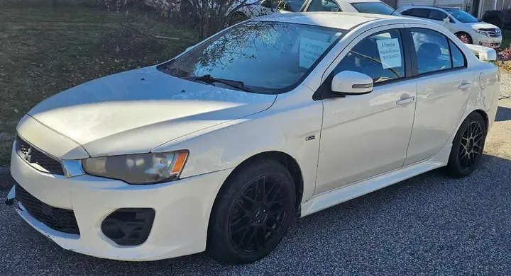 Mitsubishi Lancer 2016 photo 2