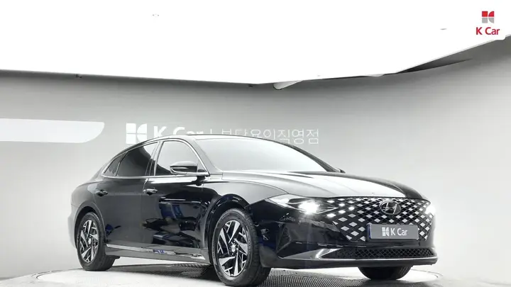 Hyundai Grandeur Hybrid 2023 photo 4