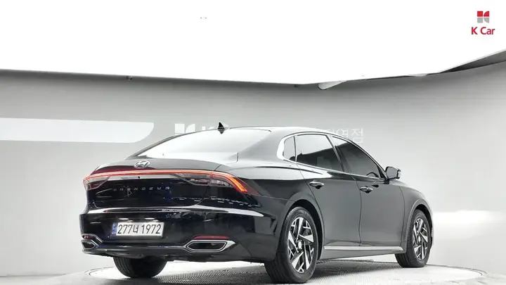 Hyundai Grandeur Hybrid 2023 photo 2