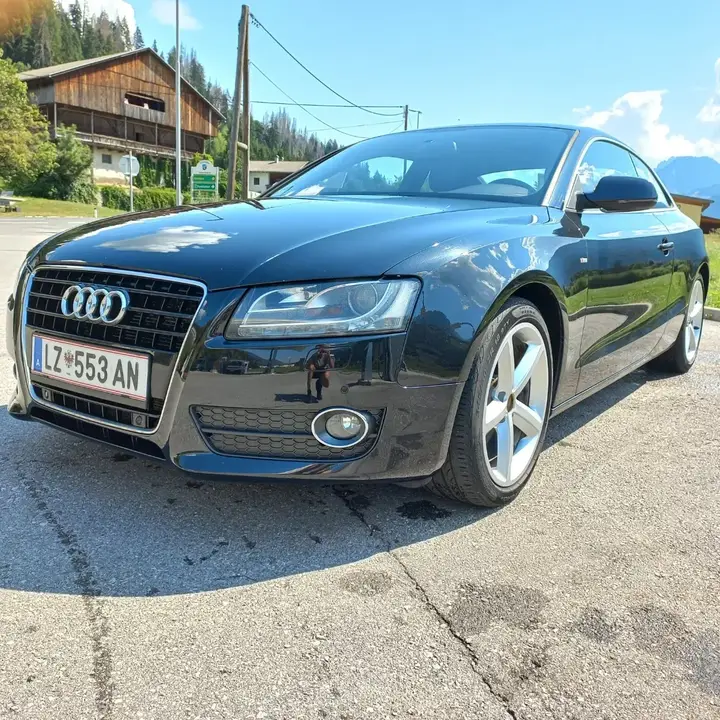 Audi A5 2009 photo 3