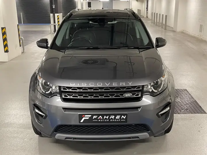 Land Rover Discovery Sport 2018 photo 3