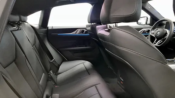 BMW I4 2026 photo 5