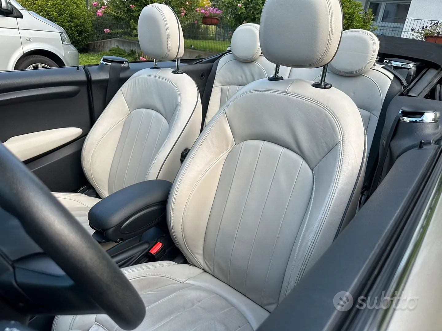 Mini Mini Cooper Cabrio 2017 photo 4