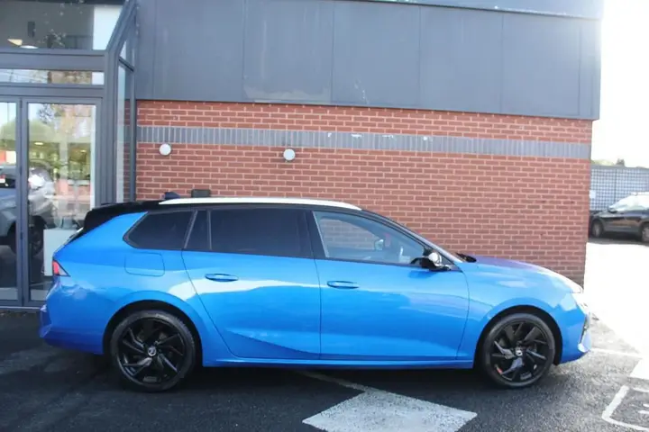 Vauxhall Astra 2023 photo 4