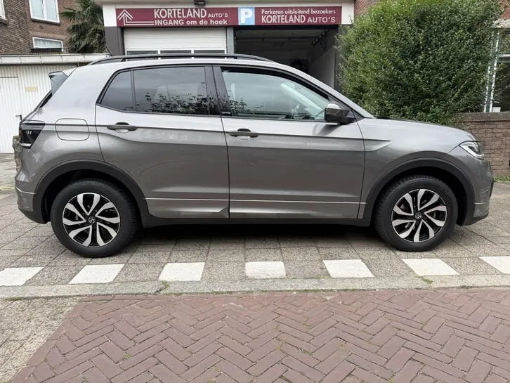 Volkswagen T-Cross 2022 photo 2