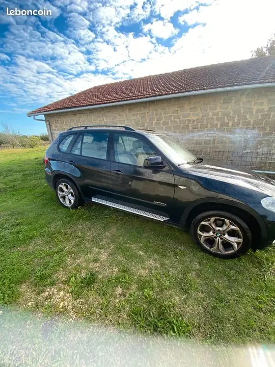 BMW X5 2012 photo 2
