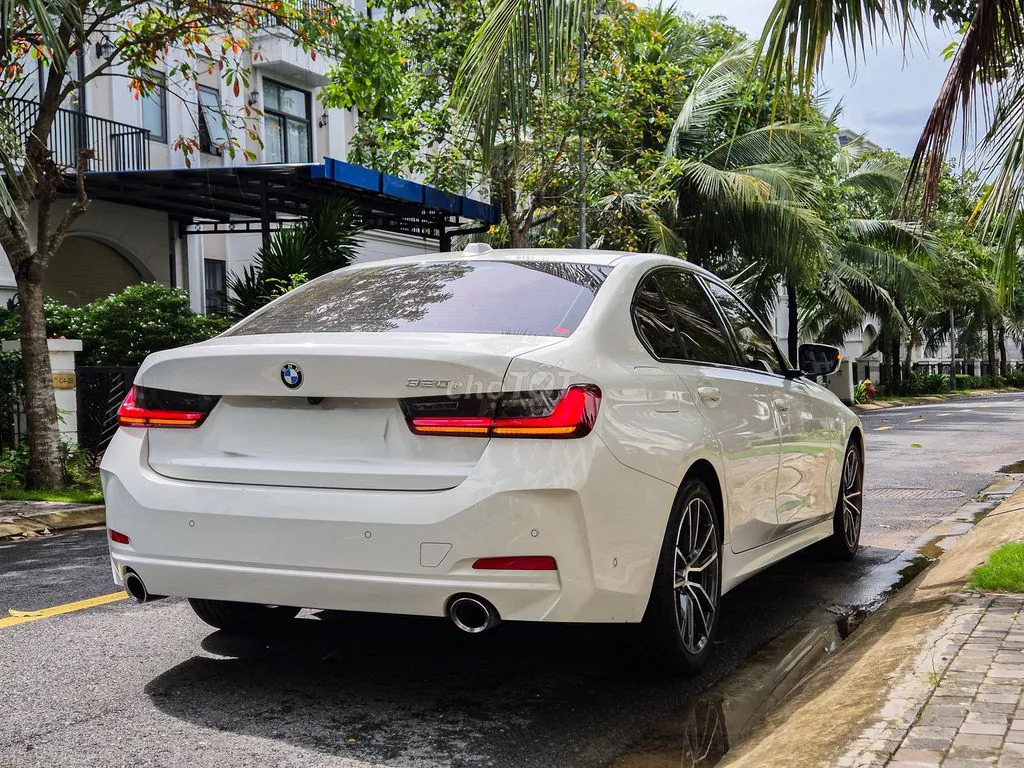 BMW 3 Series 2024 photo 4