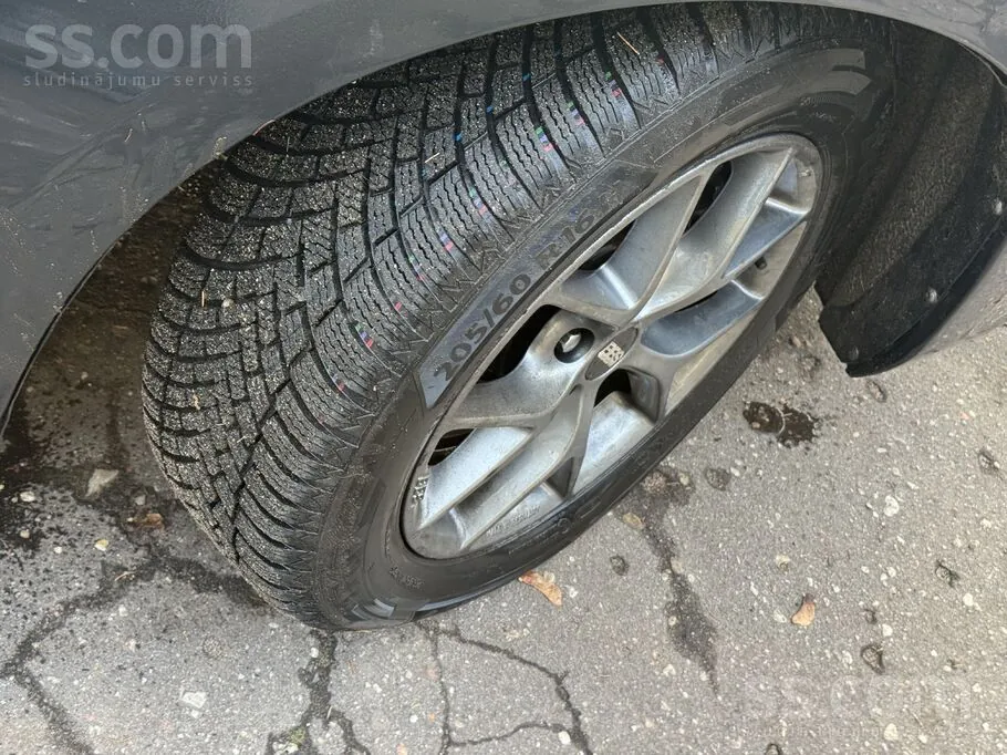 Volvo V60 2014 photo 3