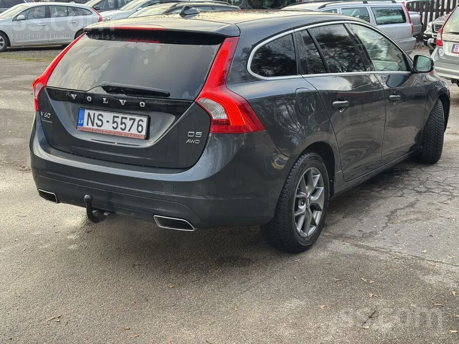 Volvo V60 2014 photo 5