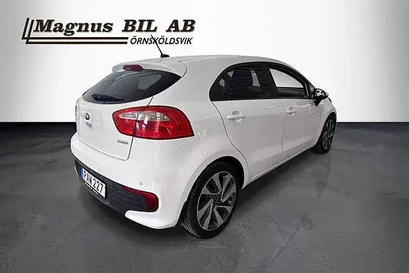Kia Rio 2016 photo 4