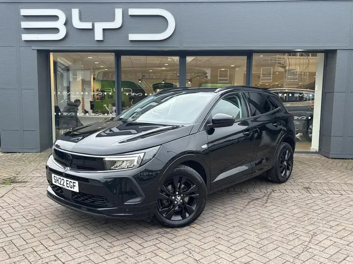 Vauxhall Grandland 2022 photo 3