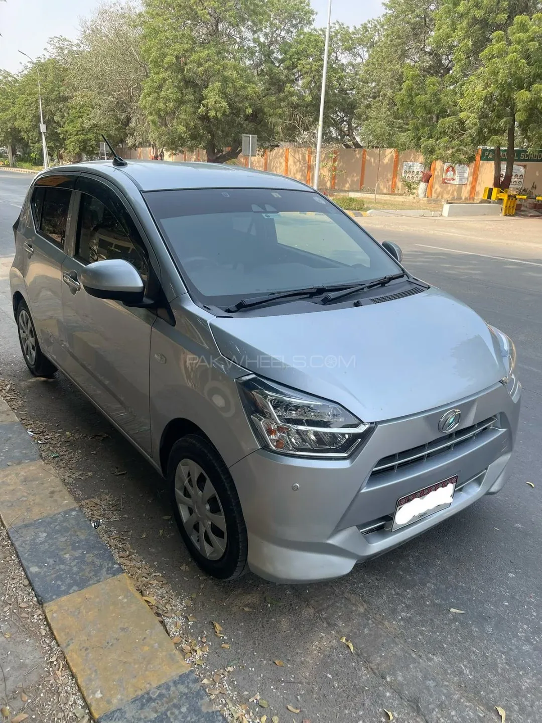 Daihatsu Mira