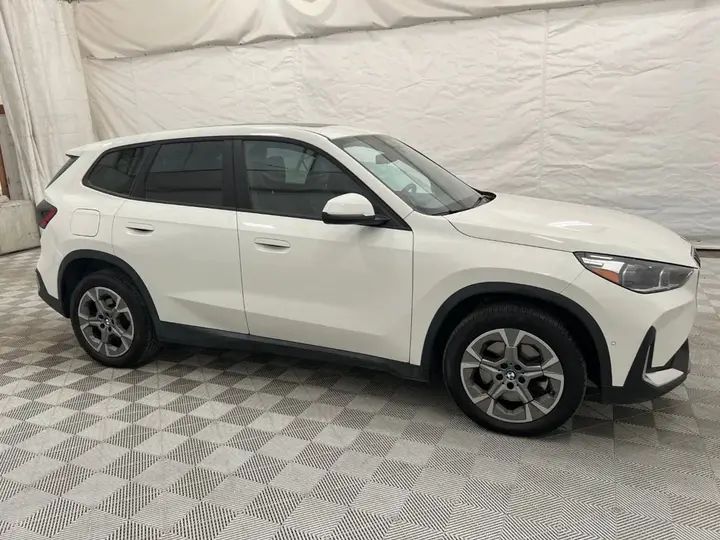 BMW X1 2025 photo 3