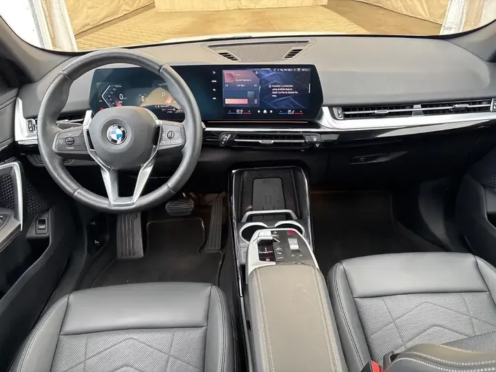 BMW X1 2025 photo 4