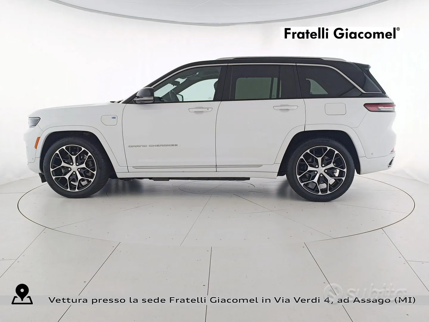 Jeep Grand Cherokee 2023 photo 3