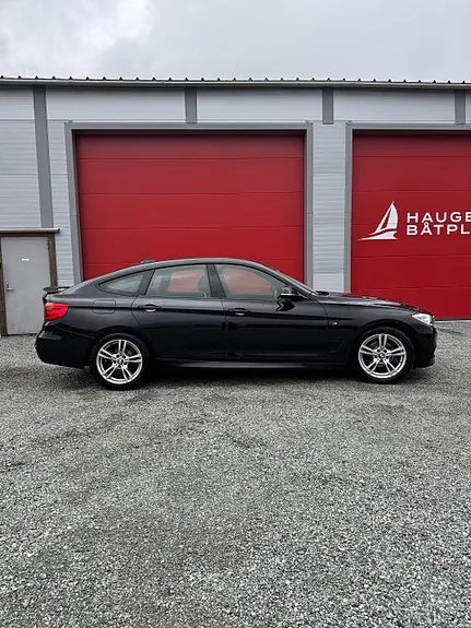 BMW 3 Series 2014 photo 2