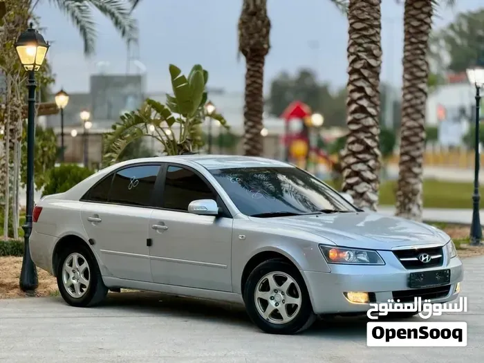 Hyundai Sonata 2006 photo 2