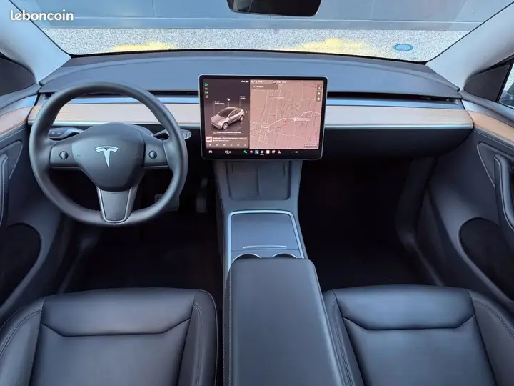 Tesla Model Y 2023 photo 5