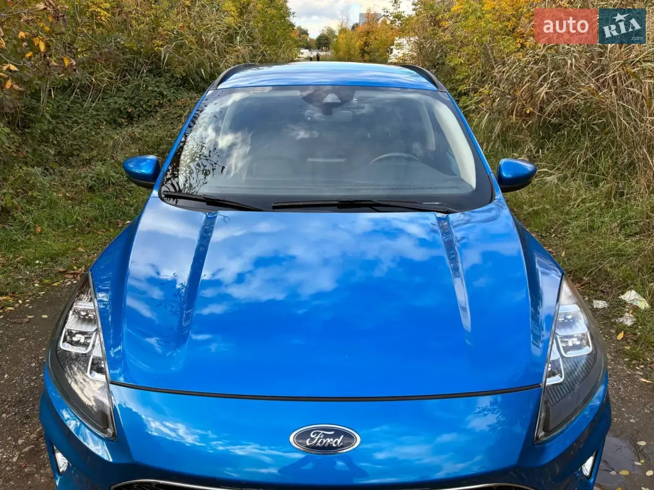 Ford Escape 2019 photo 2