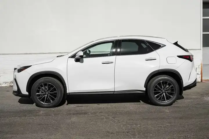 Lexus Nx 2026 photo 3