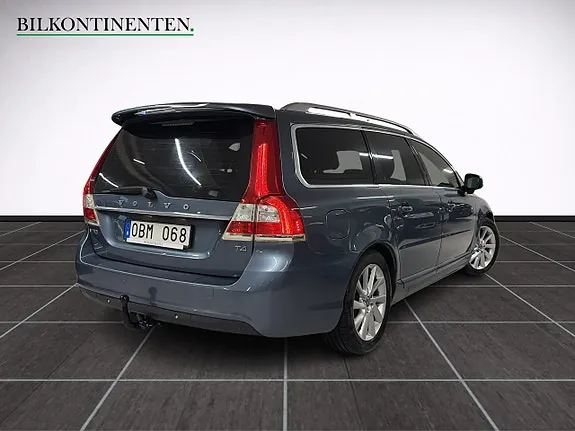 Volvo V70 2014 photo 2