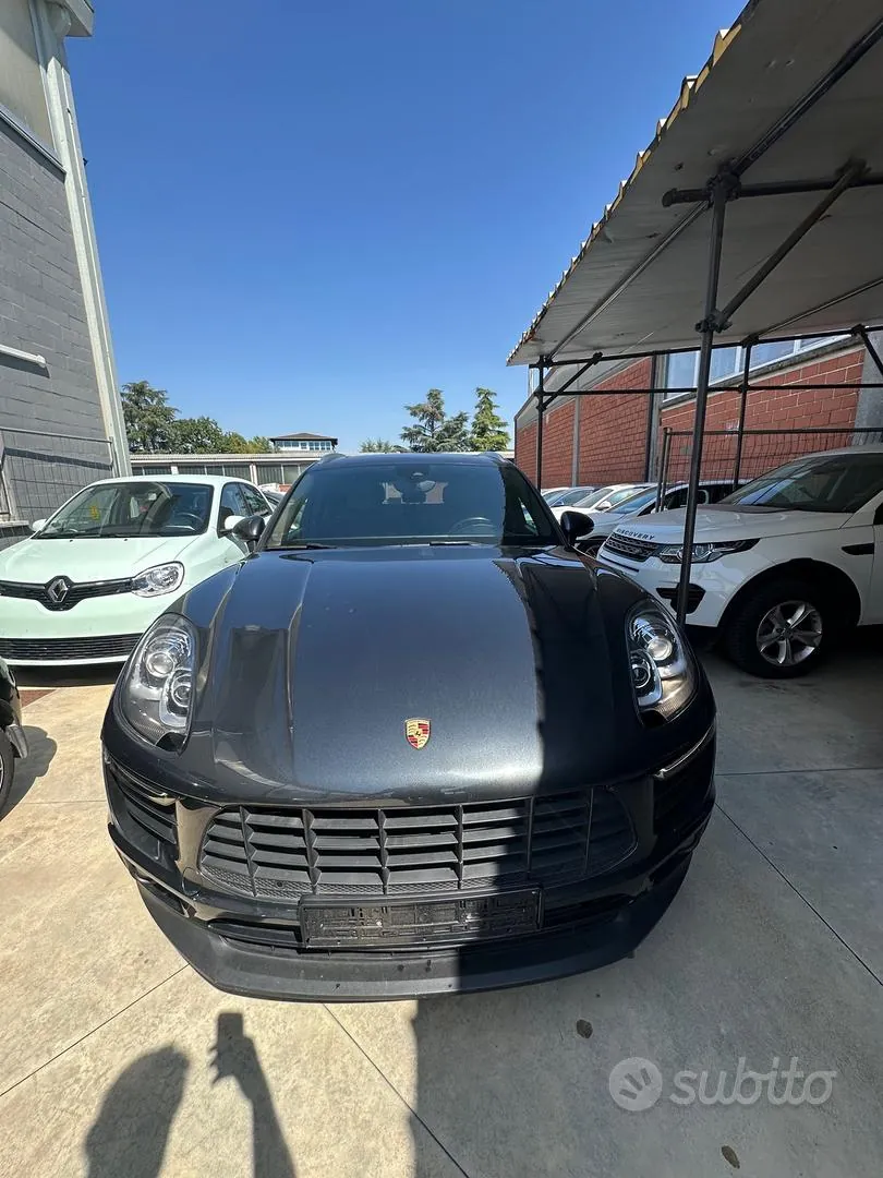 Porsche Macan 2018 photo 2
