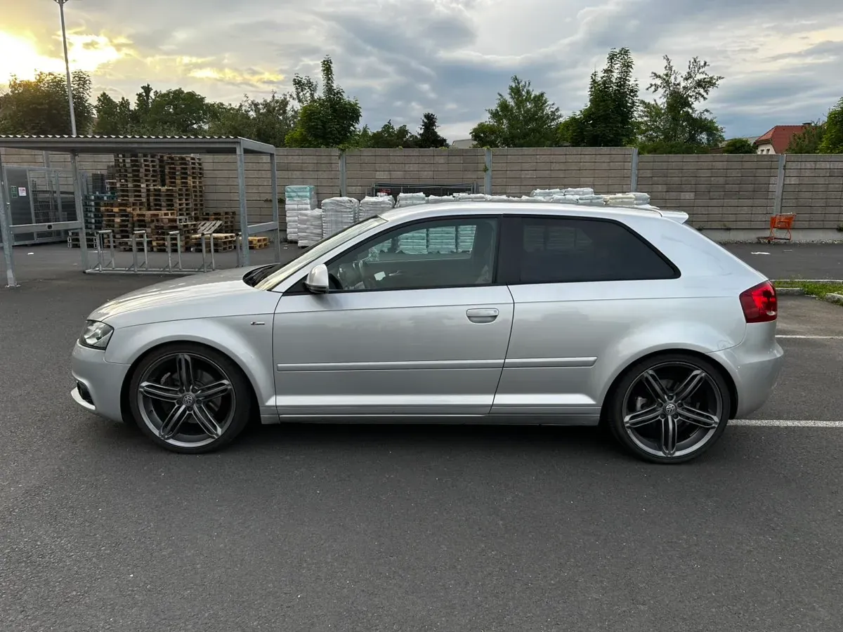 Audi A3 2009 photo 3