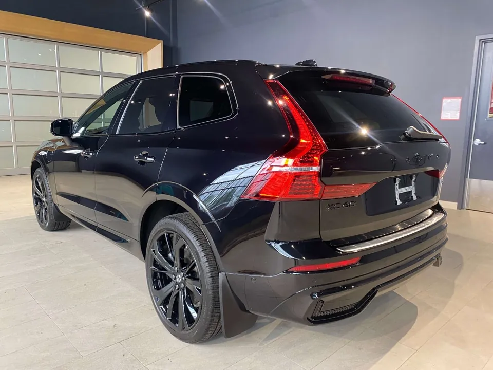 Volvo Xc60 2025 photo 2
