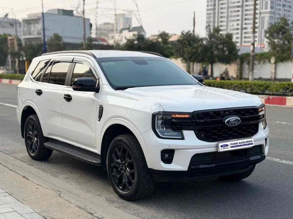 Ford Everest 2025 photo 2