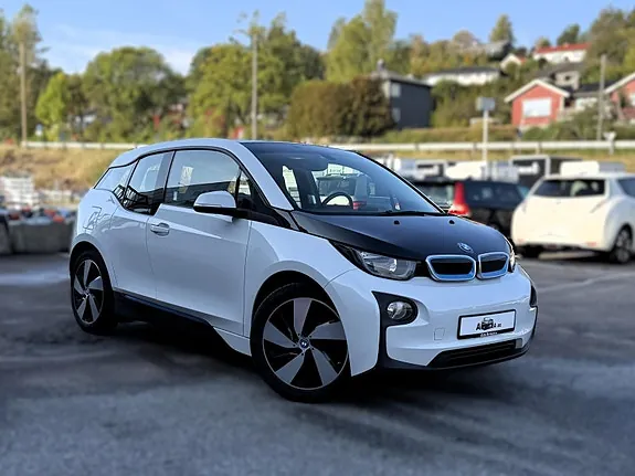 BMW I3