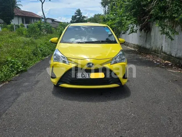 Toyota Vitz 2017 photo 3