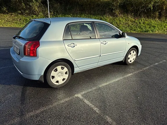 Toyota Corolla 2005 photo 2