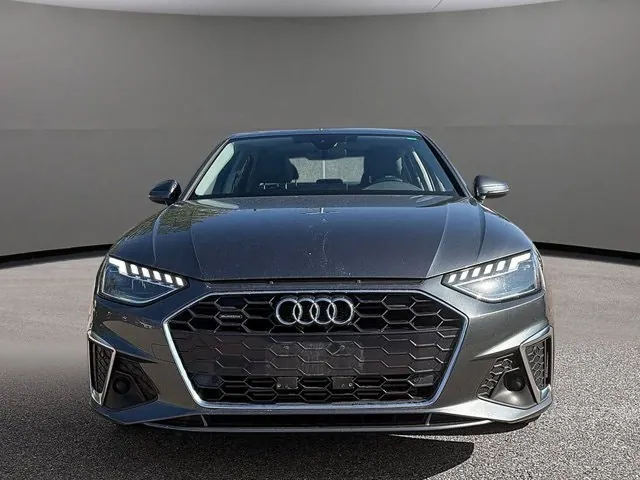 Audi A4 2023 photo 3