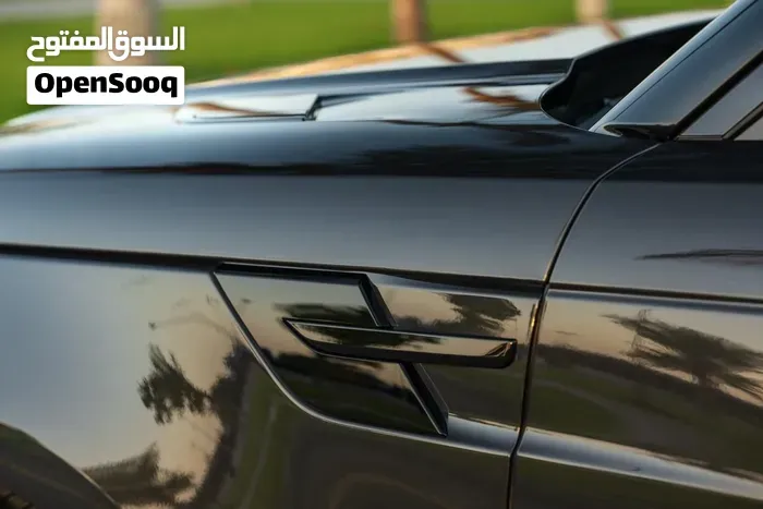 Land Rover Range Rover Sport 2025 photo 4